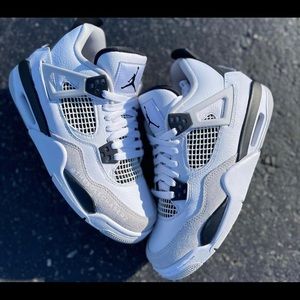 Air Jordan “ Military Black” 4s